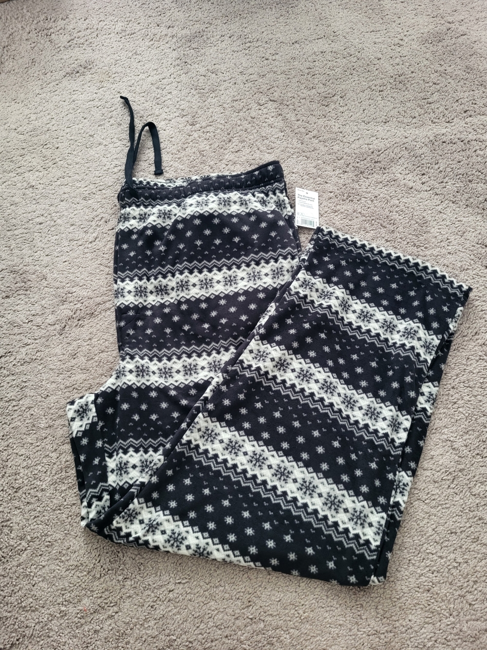 Kohl's Black and White Fair Isle Fleece Pajama Pants
